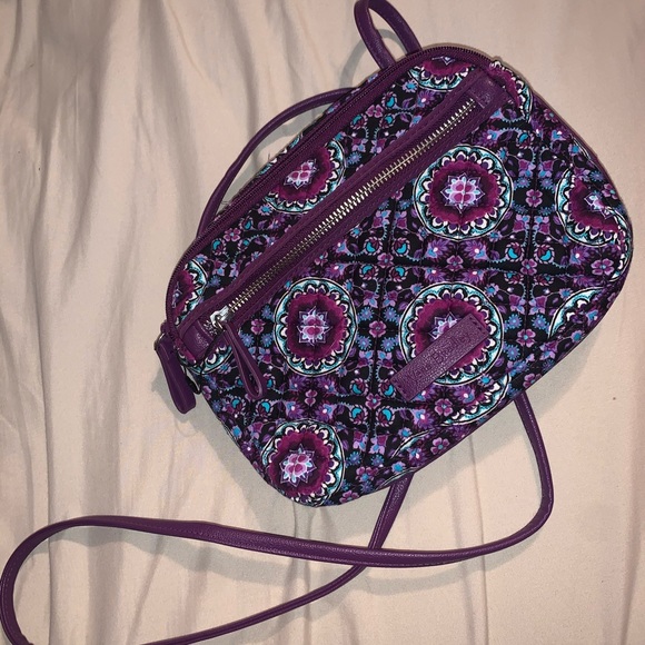 Never used Vera Bradley crossover purse - Picture 1 of 3